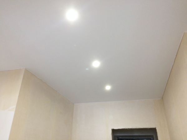 Парящие натяжные потолки